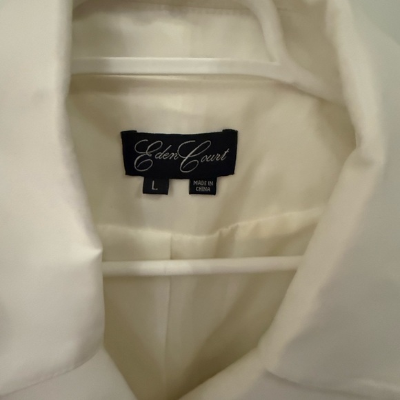 Chic Cream Ruffled Blazer - Picture 2 of 2